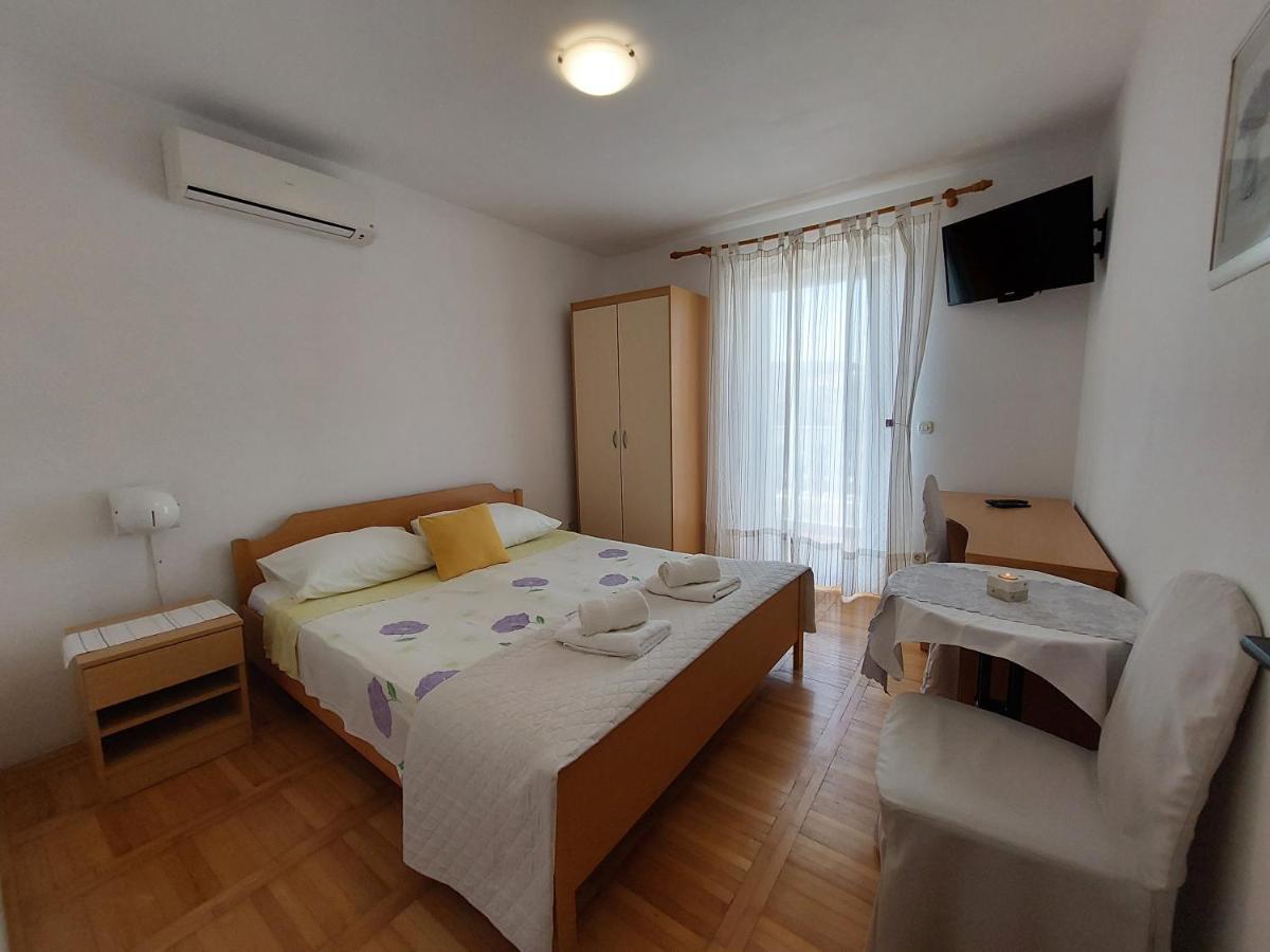 Apartmani Rahela โวดีเซ ภายนอก รูปภาพ