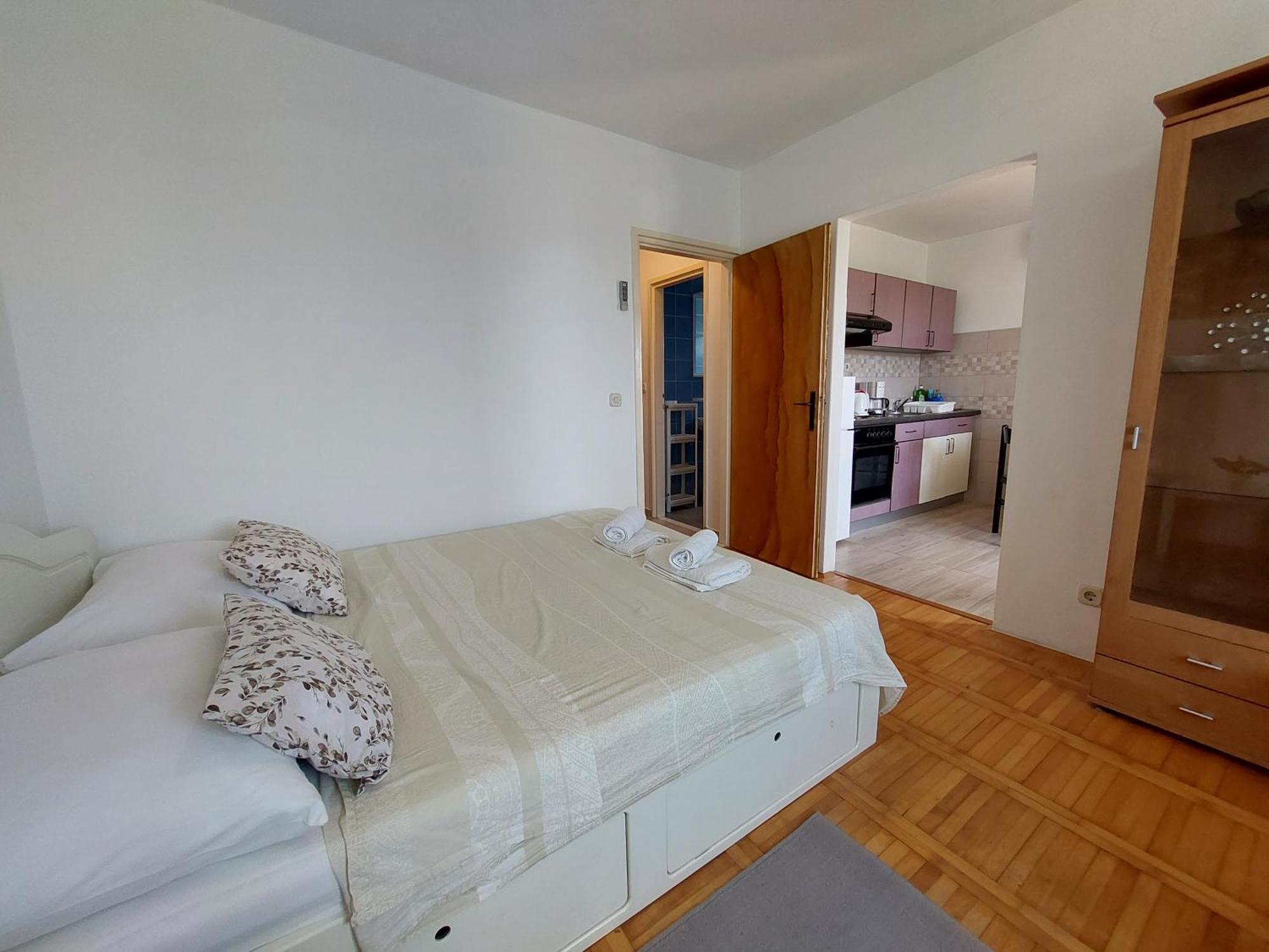 Apartmani Rahela โวดีเซ ภายนอก รูปภาพ
